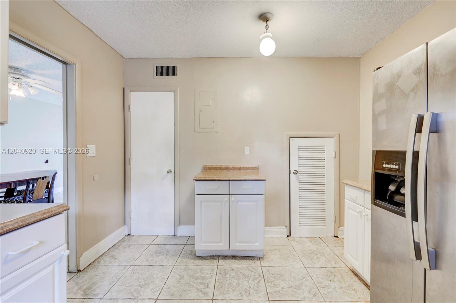 350 Sunshine Dr, Coconut Creek FL 33066 photo 5