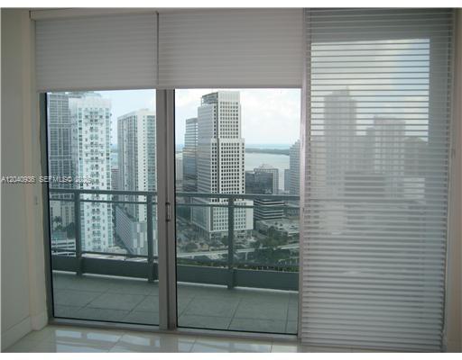 90 SW 3rd St # 3610, Miami FL 33130 photo 5