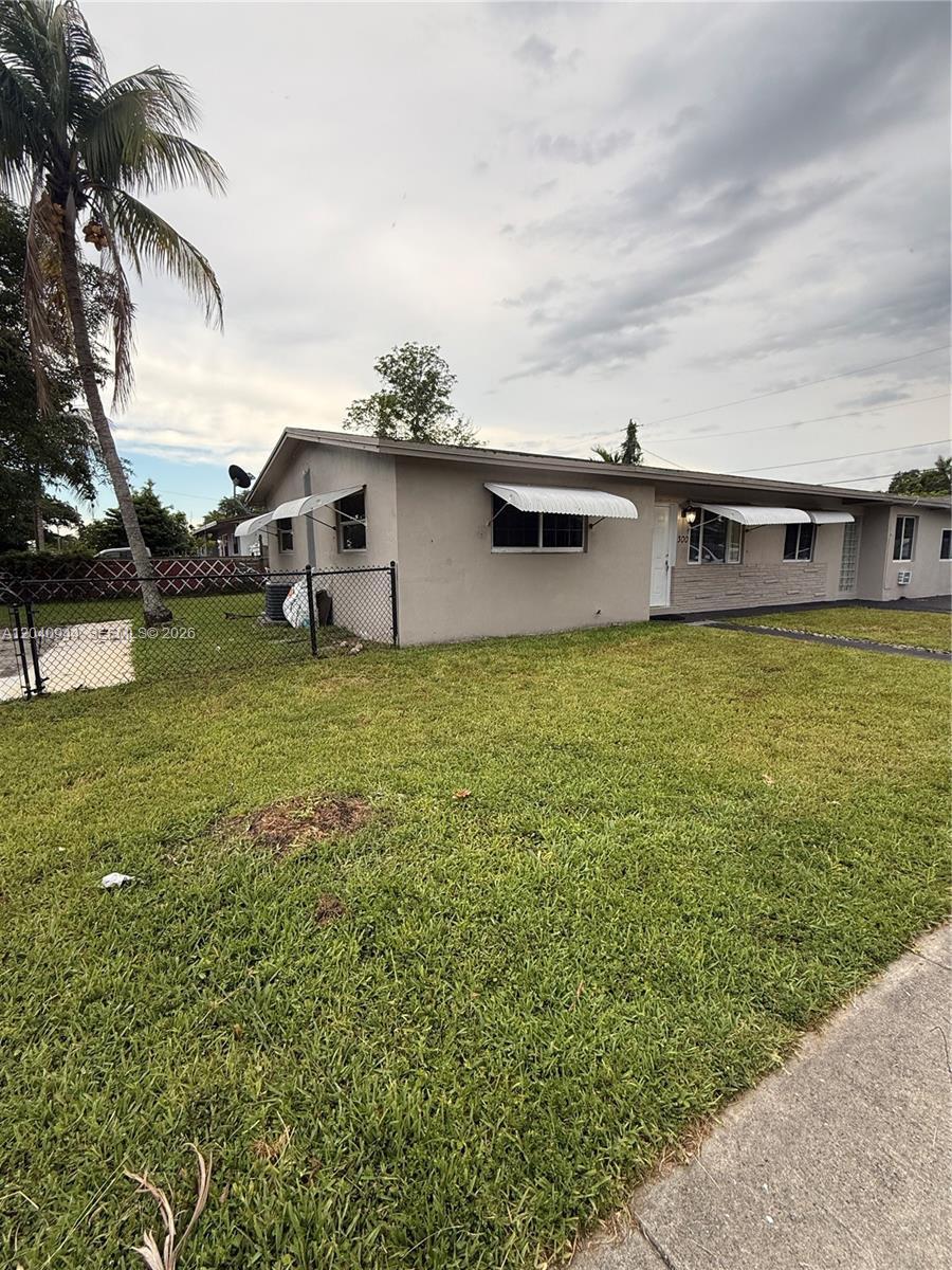300 SW 9th Ave # A, Hallandale Beach FL 33009 photo 3