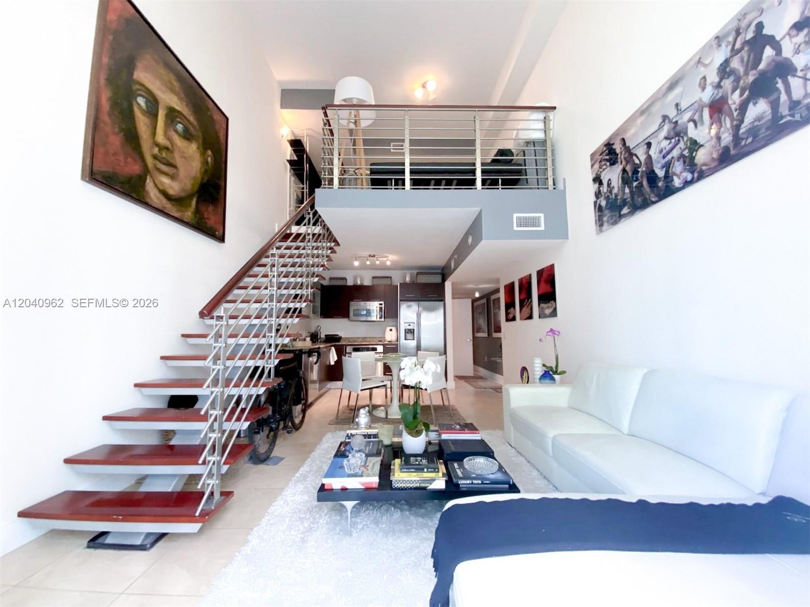 41 SE 5th St # 1006, Miami FL 33131