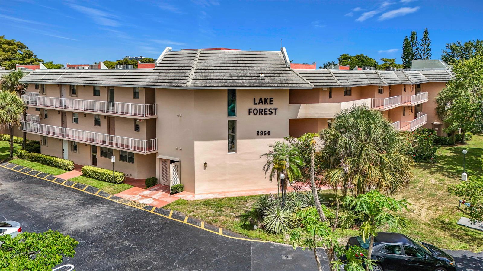 2850 Forest Hills Boulevard # 212, Coral Springs FL 33065 photo 2
