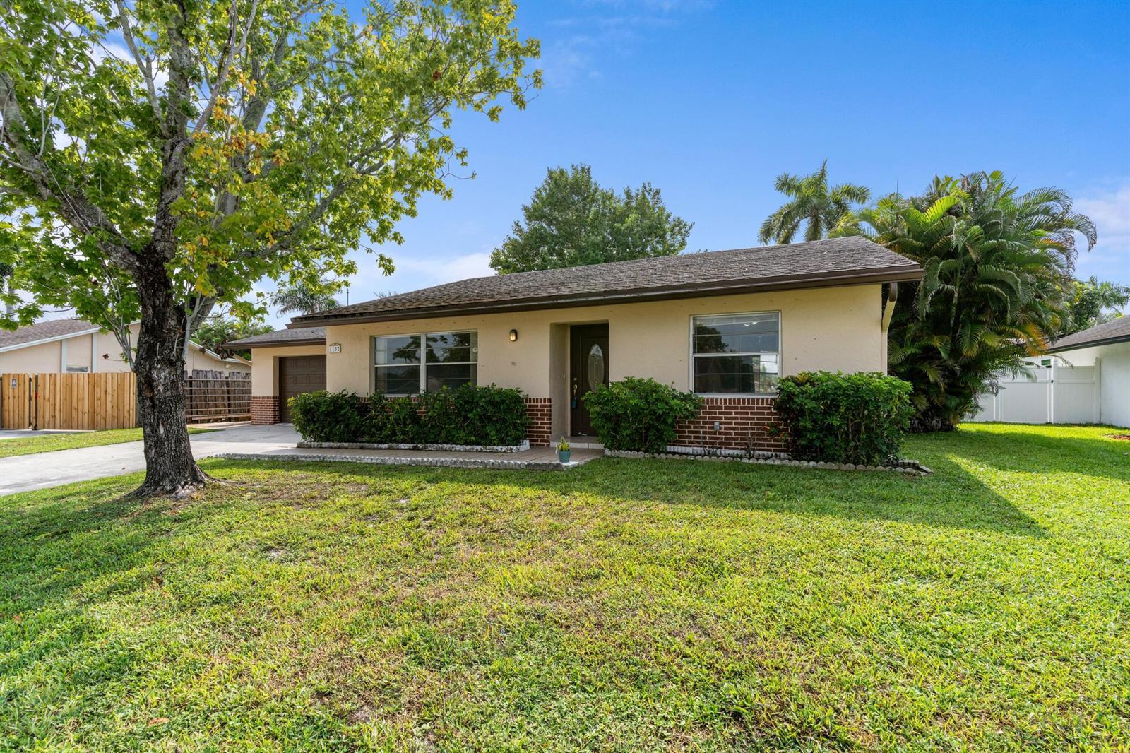 1132 Concert Way, Royal Palm Beach FL 33411 photo 3