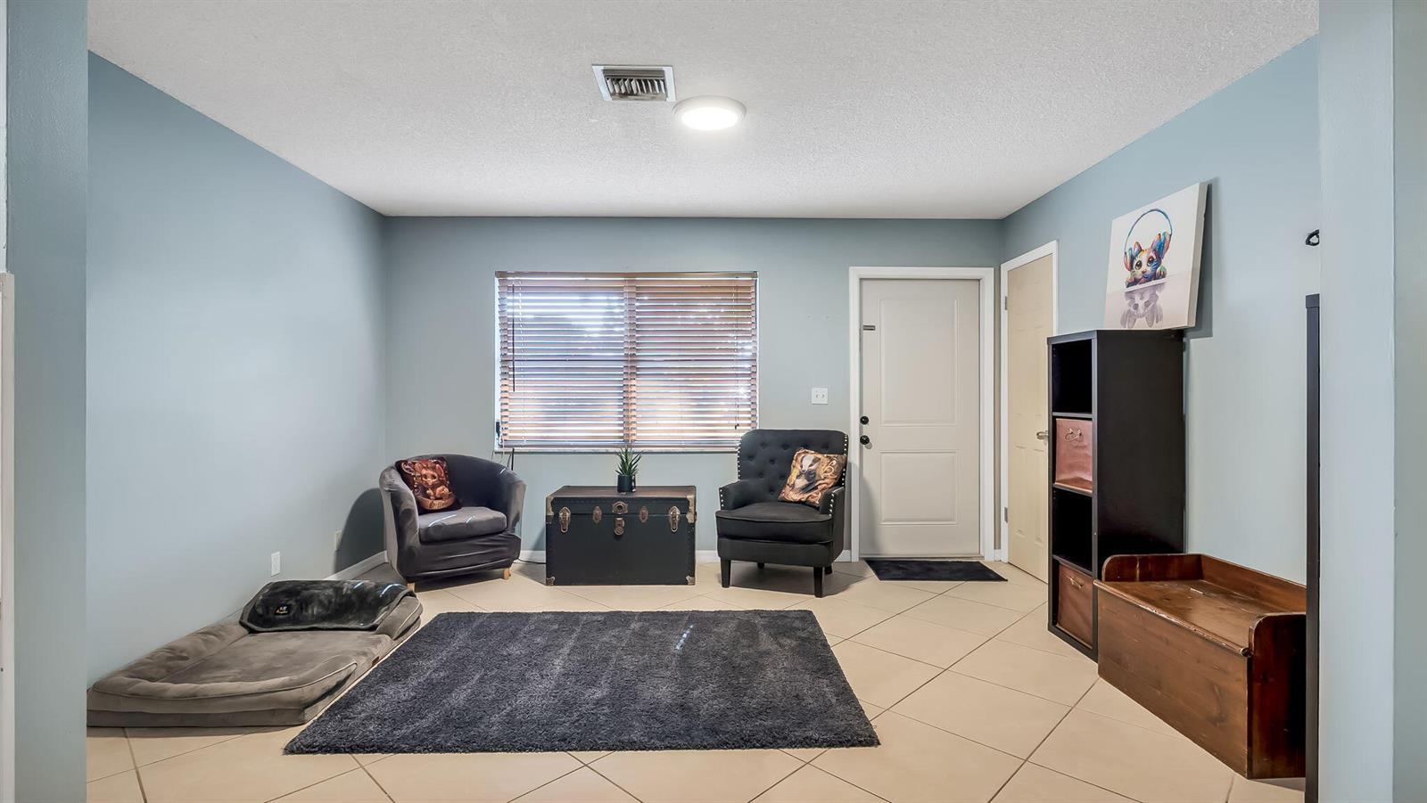 5298 2nd Road, Lake Worth FL 33467 photo 3