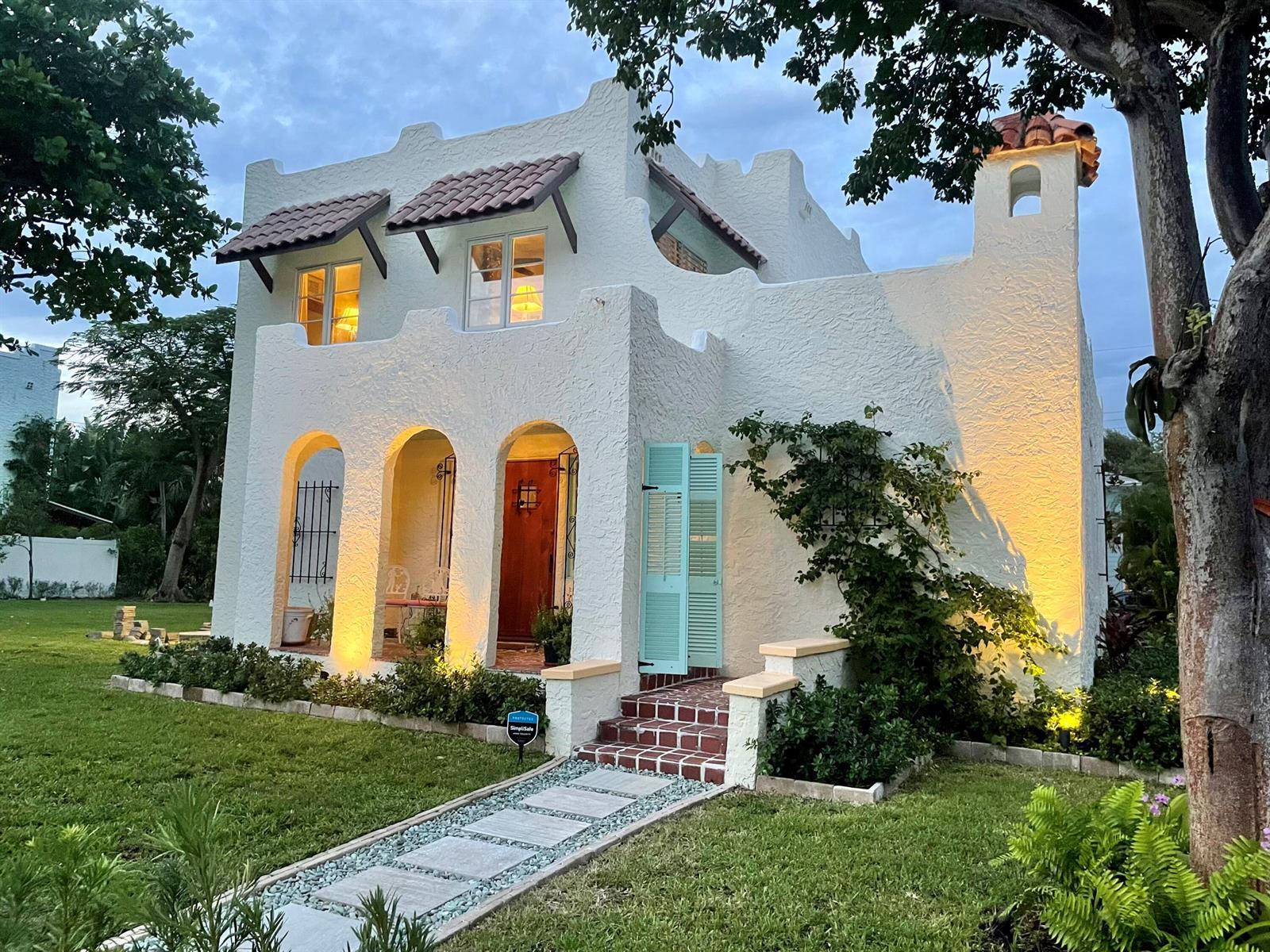 302 Fordham Drive, FL 33460 photo 3