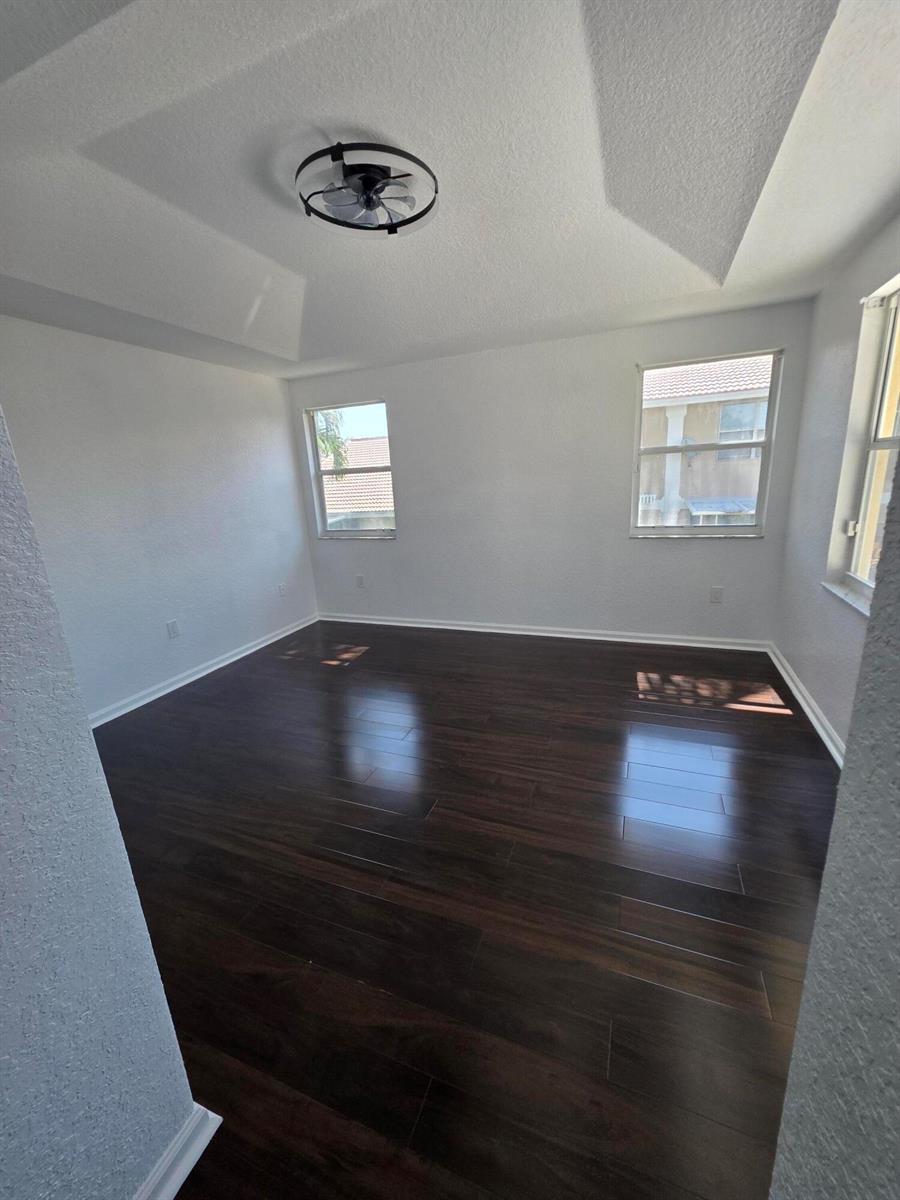 5466 NW 92nd Avenue, Sunrise FL 33351 photo 3