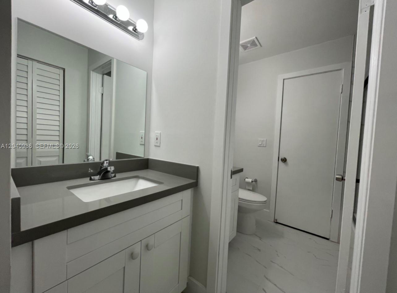 6854 NW 173rd Dr # 209, Hialeah FL 33015