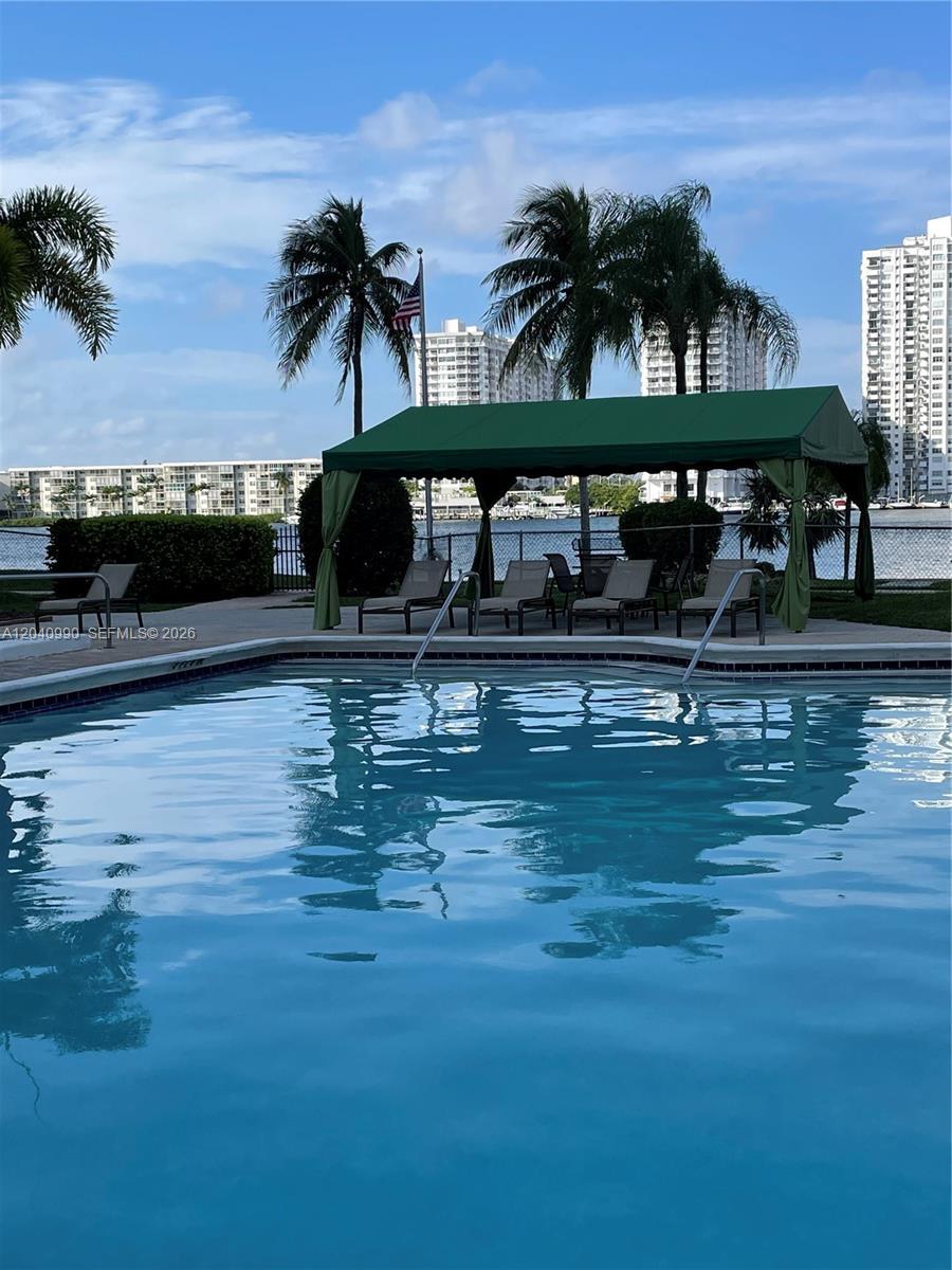 18181 NE 31st ct # 305, Aventura FL 33160 photo 4