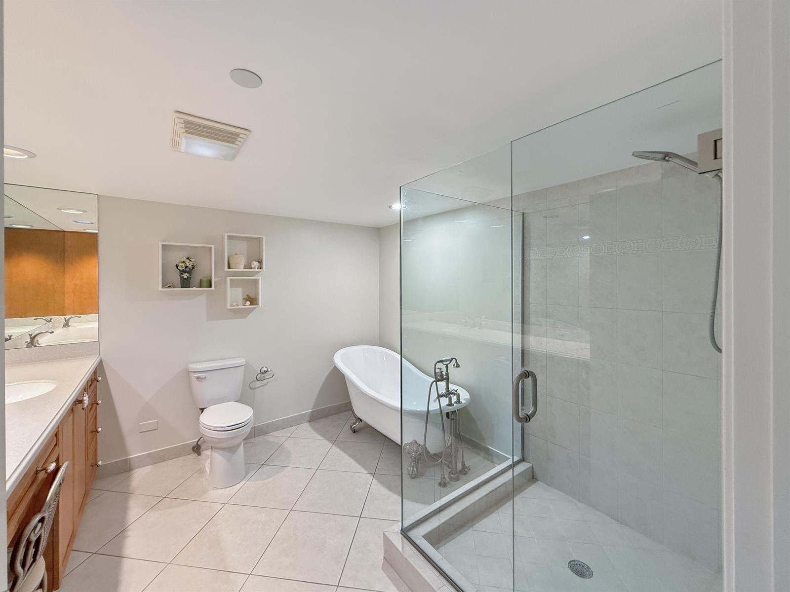 5080 N Ocean Drive # 20c, Singer Island FL 33404 photo 5