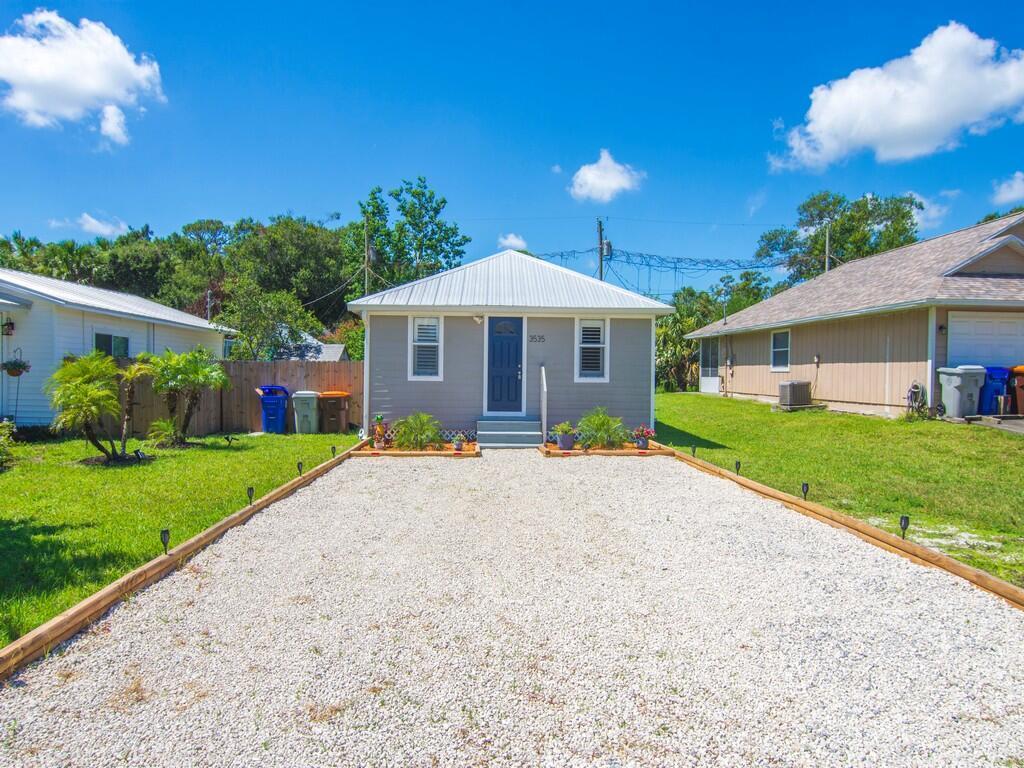 3535 3rd Street, Vero Beach FL 32968 photo 2