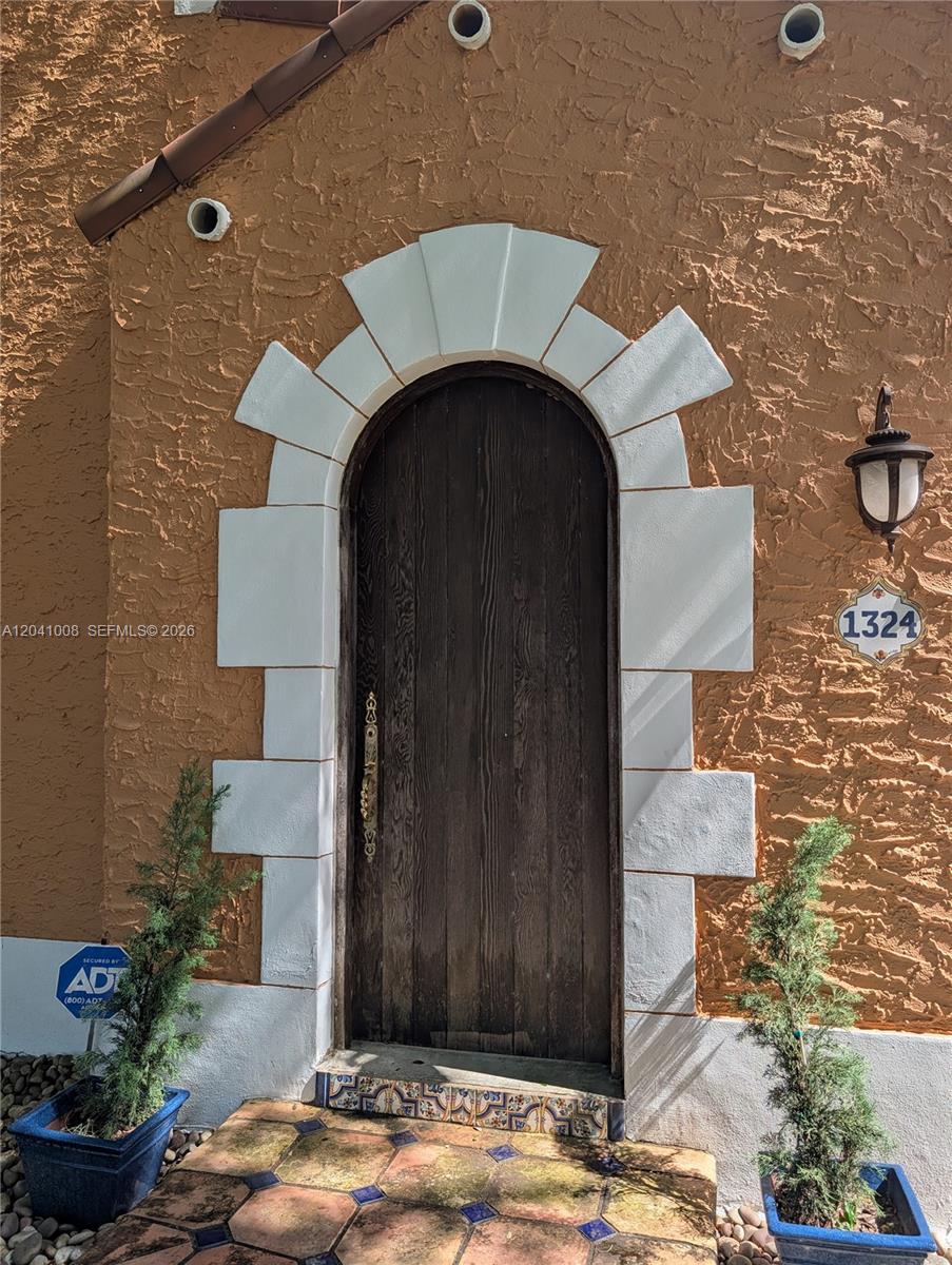 1324 Sorolla Ave, Coral Gables FL 33134 photo 2