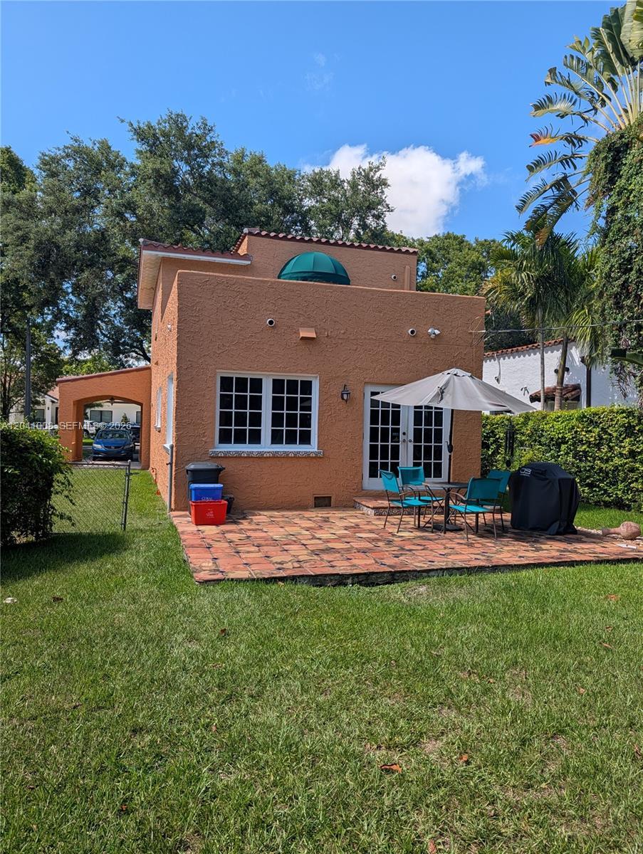 1324 Sorolla Ave, Coral Gables FL 33134 photo 3