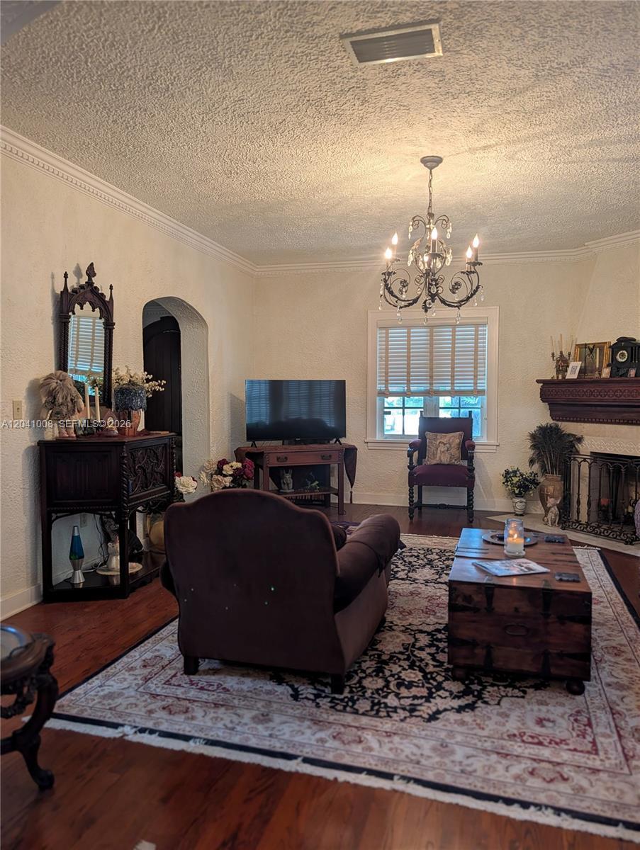 1324 Sorolla Ave, Coral Gables FL 33134 photo 4