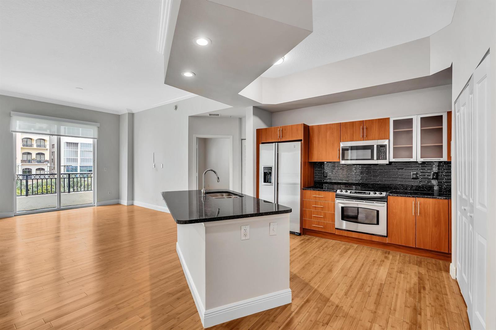 600 S Dixie Highway # 439, West Palm Beach FL 33401