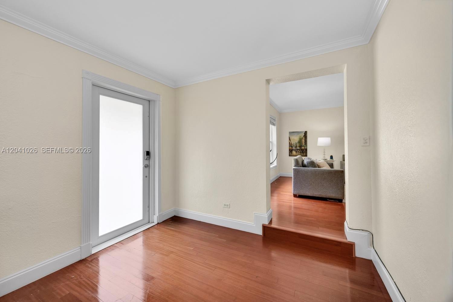 829 Medina Ave, Coral Gables FL 33134 photo 4