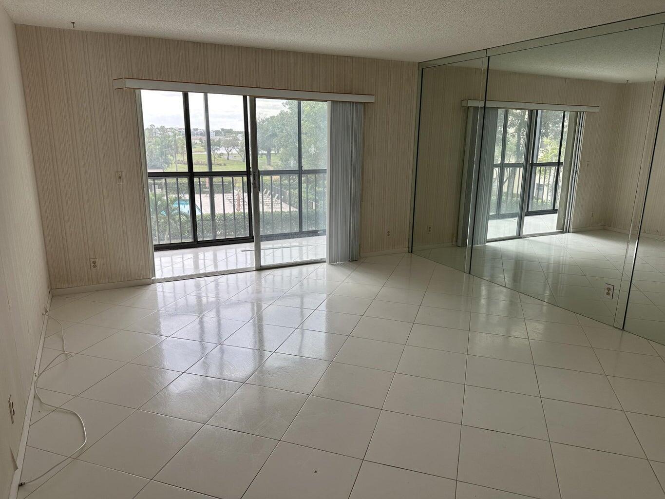 7286 Huntington Lane # 303, Delray Beach FL 33446 photo 4