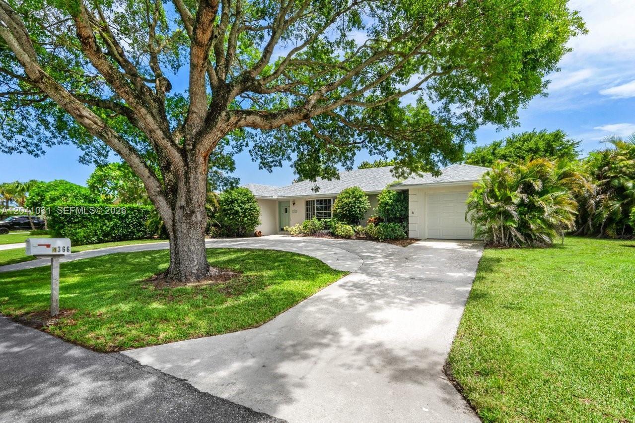 4366 Althea Way, Palm Beach Gardens FL 33410 photo 3