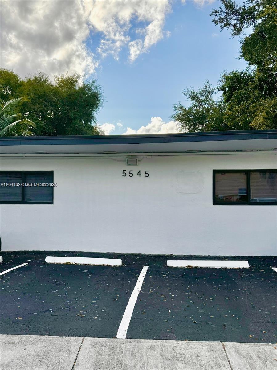 5545 N Miami Ave # 8, Miami FL 33127 photo 3