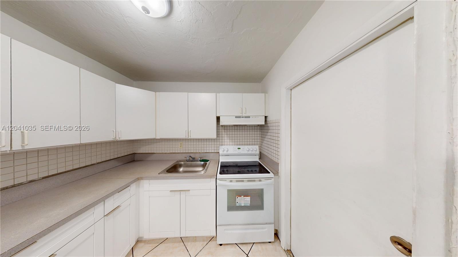 6811 SW 16th St, Miami FL 33155 photo 3