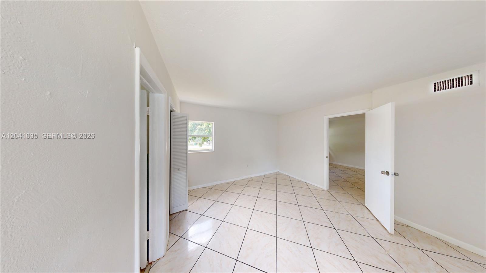 6811 SW 16th St, Miami FL 33155 photo 5