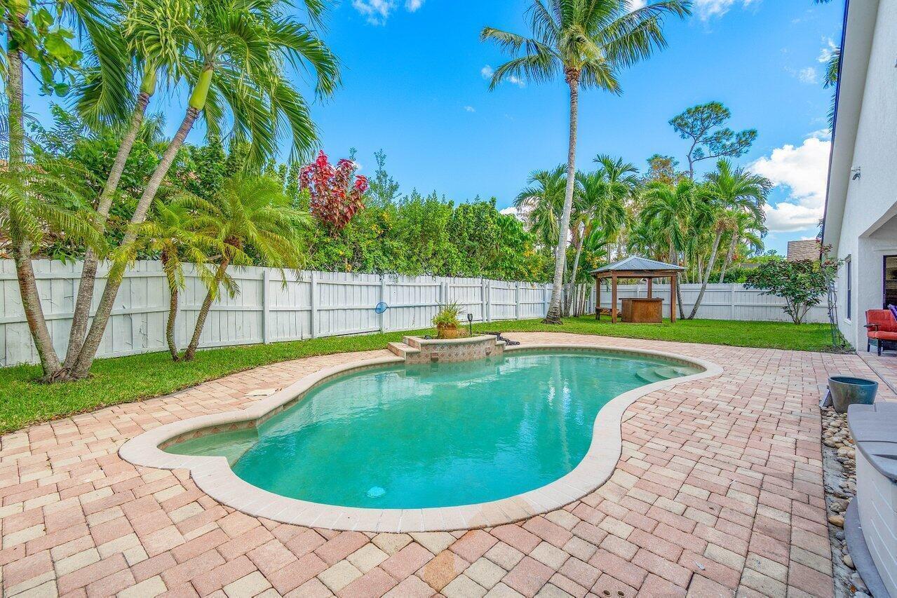 1146 Reading Terrace, Wellington FL 33414 photo 4