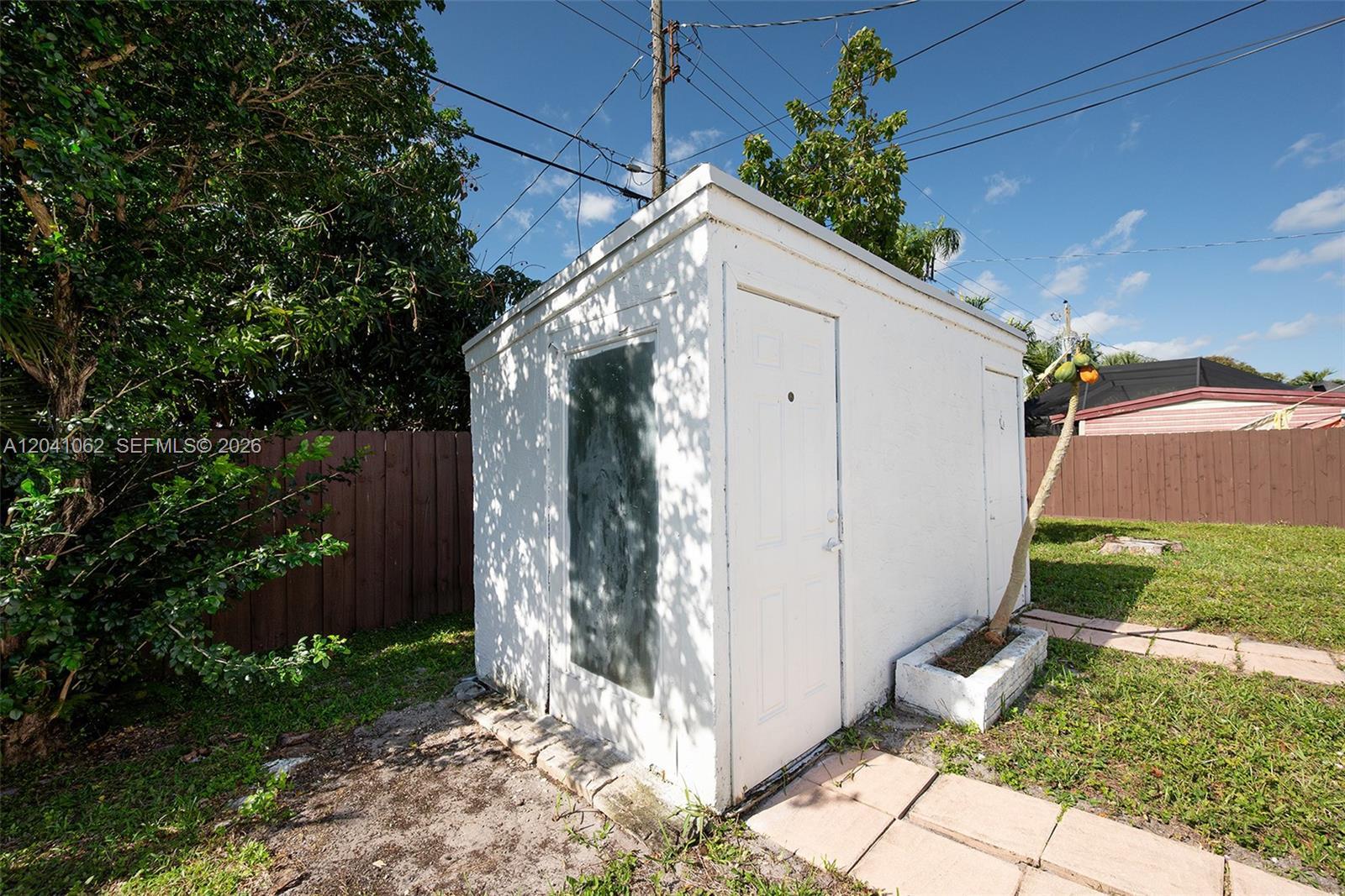 3524 SW 14th St, Fort Lauderdale FL 33312 photo 2