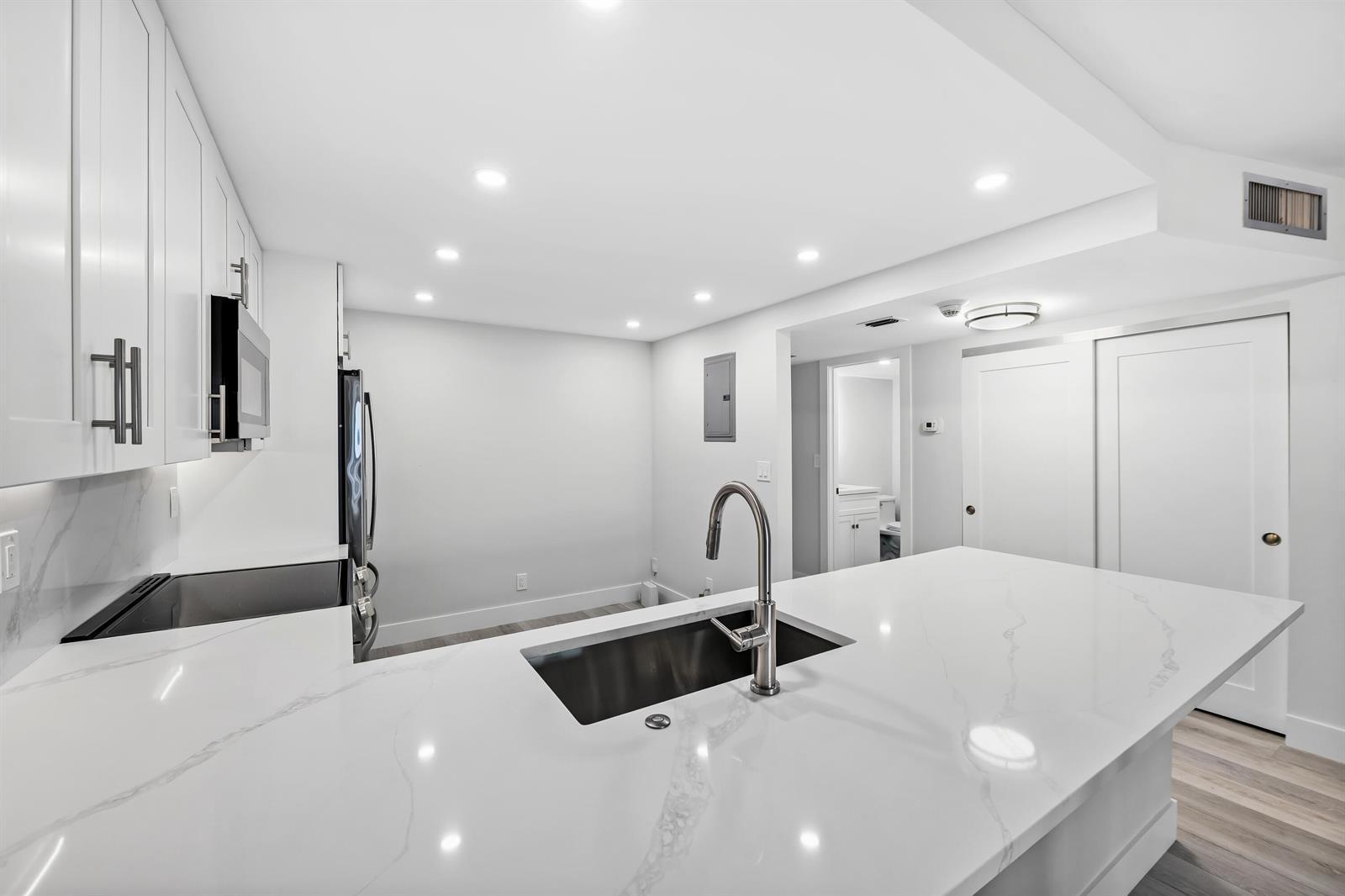 5100 N Ocean Boulevard # 502, Lauderdale By The Sea FL 33308 photo 4