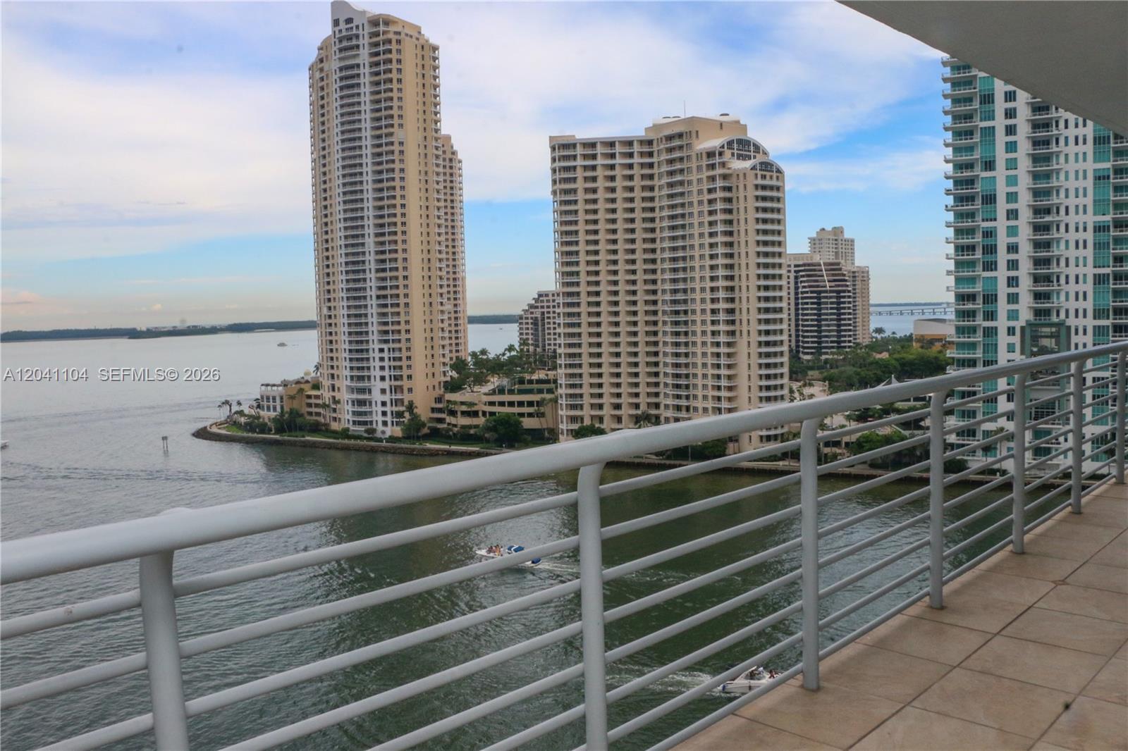 325 S Biscayne Blvd # 1523, Miami FL 33131