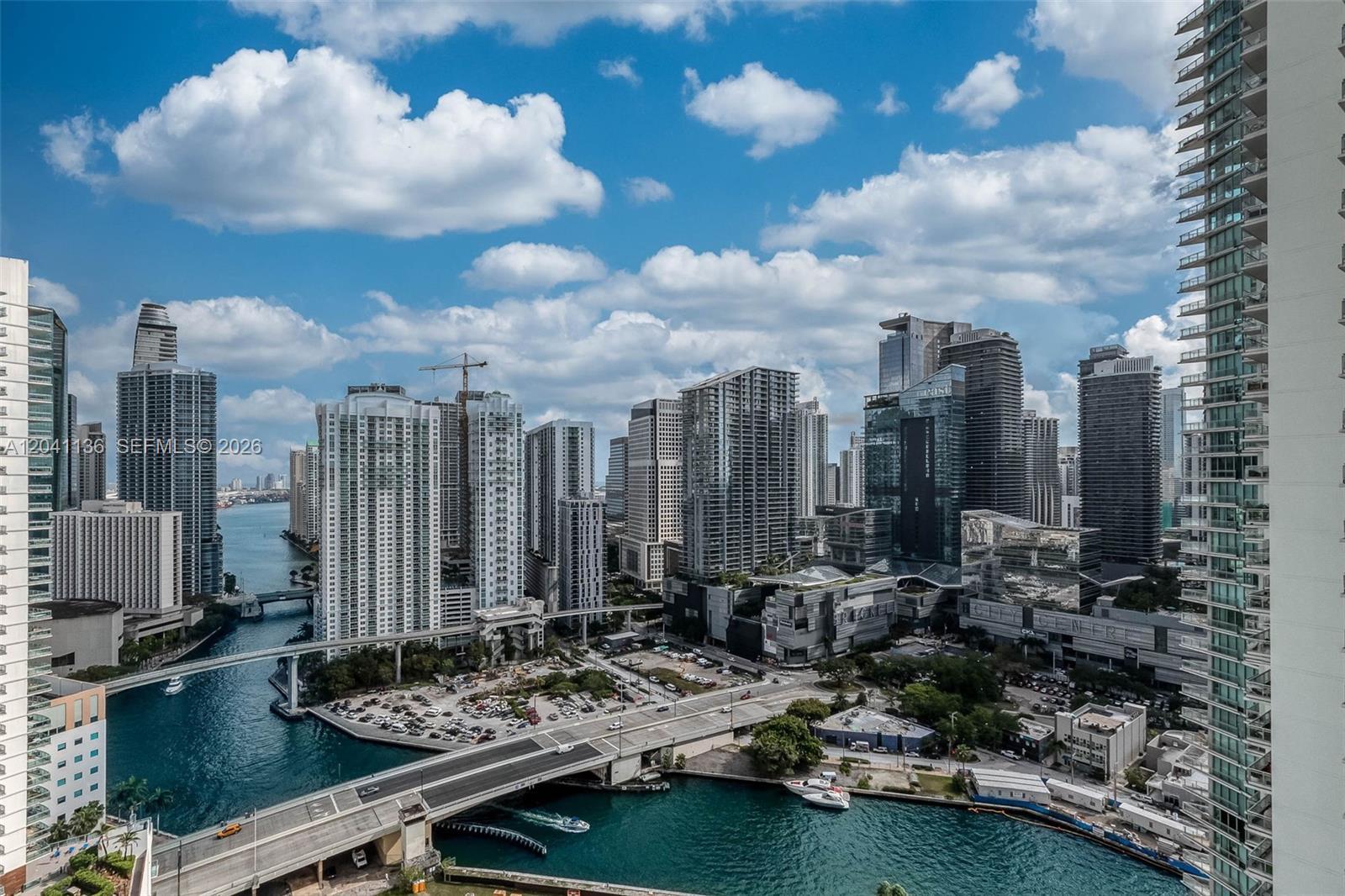 90 SW 3rd St # 3211, Miami FL 33130 photo 2