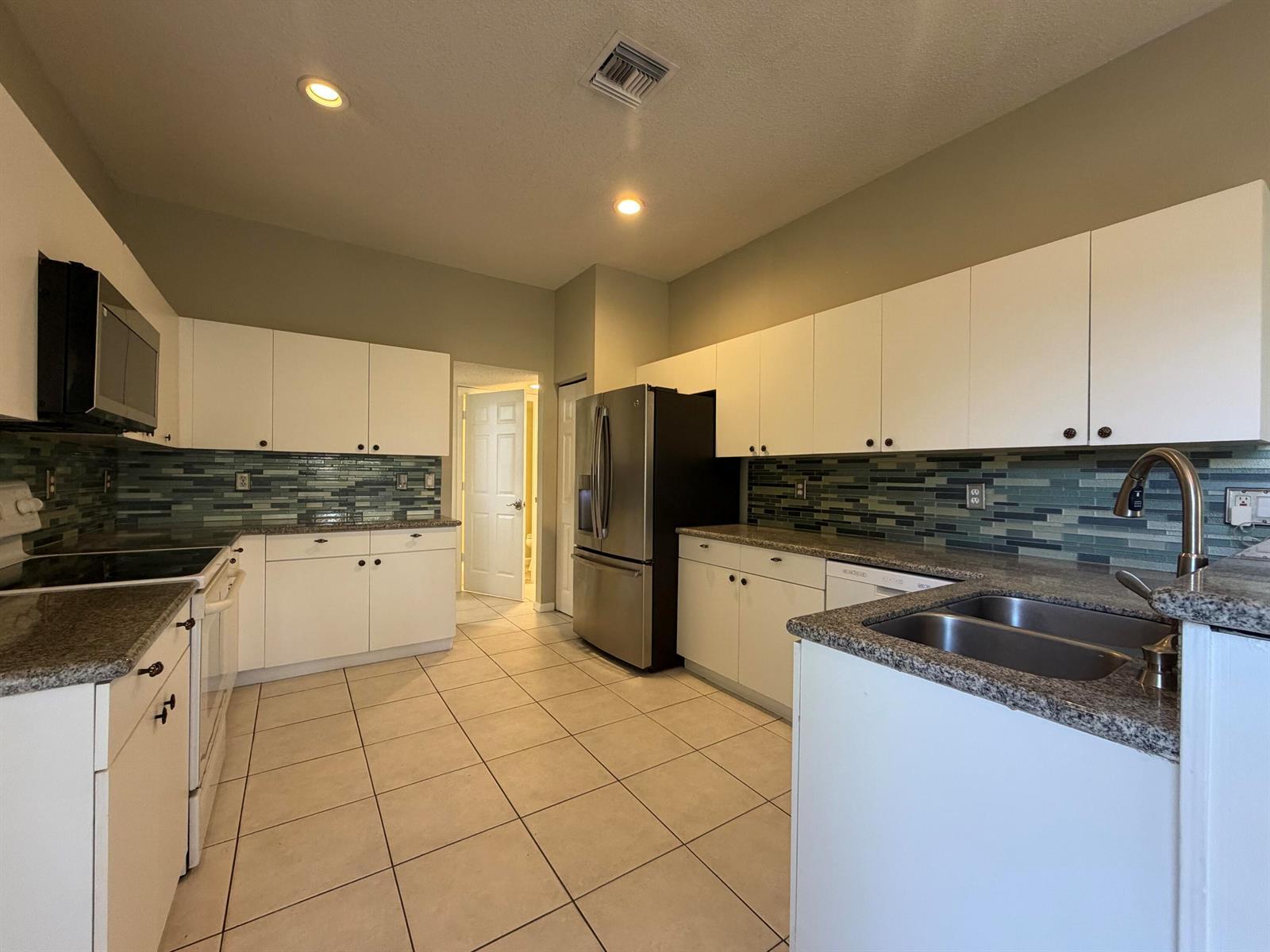 1848 Capeside, Wellington FL 33414 photo 2