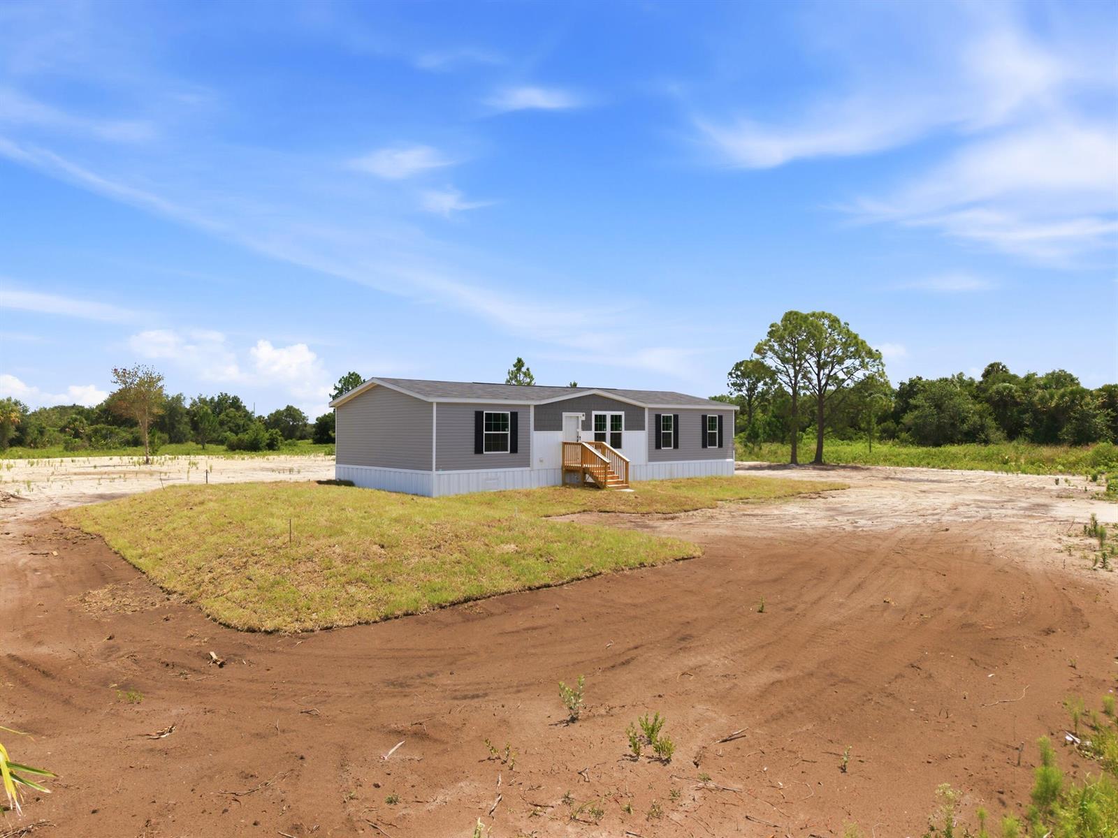 17975 NW 266th Street, Okeechobee FL 34972 photo 2