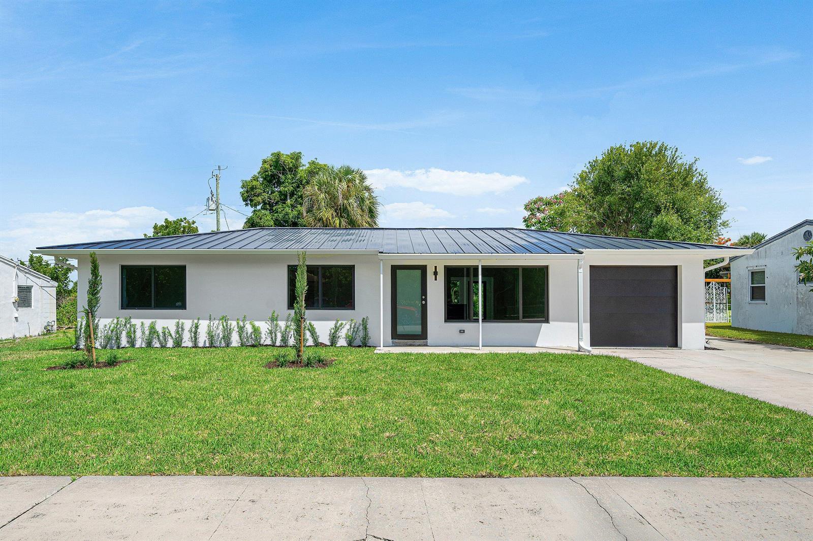 707 Sunset Drive, FL 33461