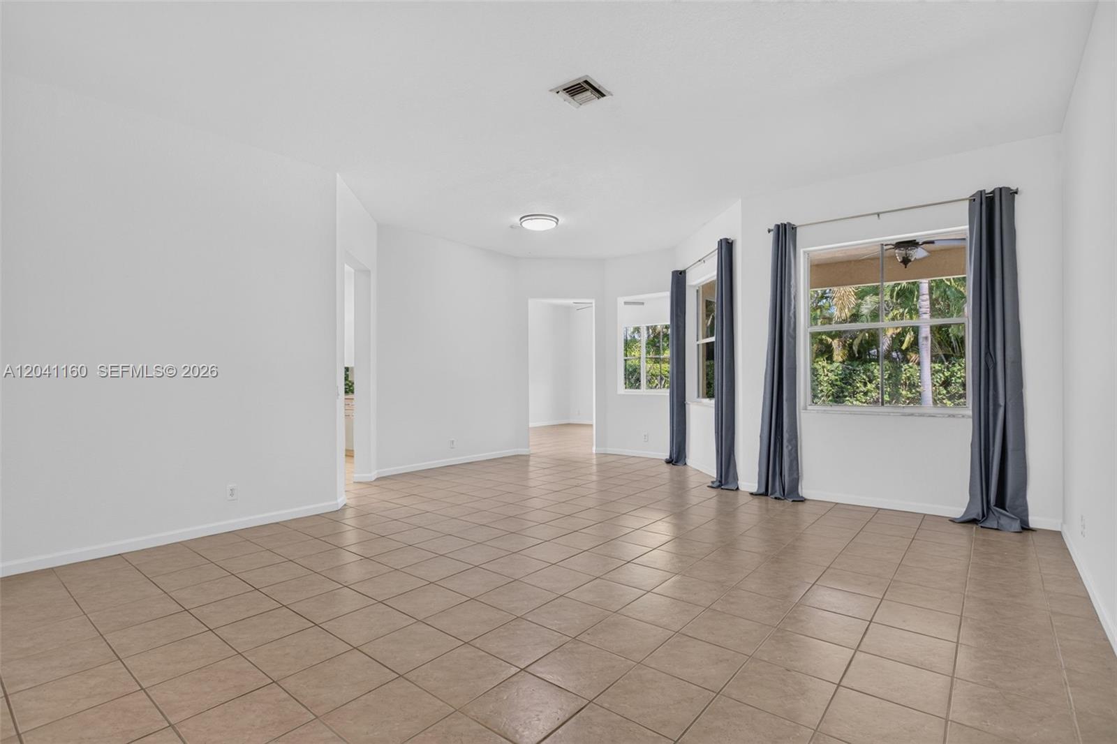 786 Nandina Dr, Weston FL 33327 photo 4