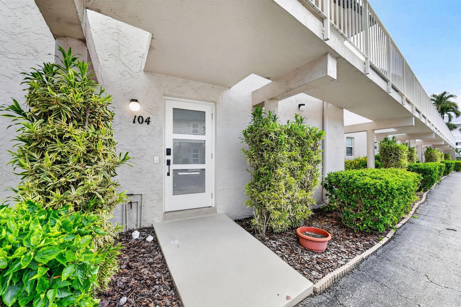 3601 S Ocean Boulevard # 104, South Palm Beach FL 33480 photo 2