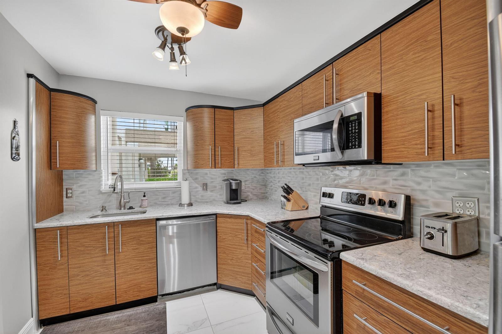 3601 S Ocean Boulevard # 104, South Palm Beach FL 33480 photo 5