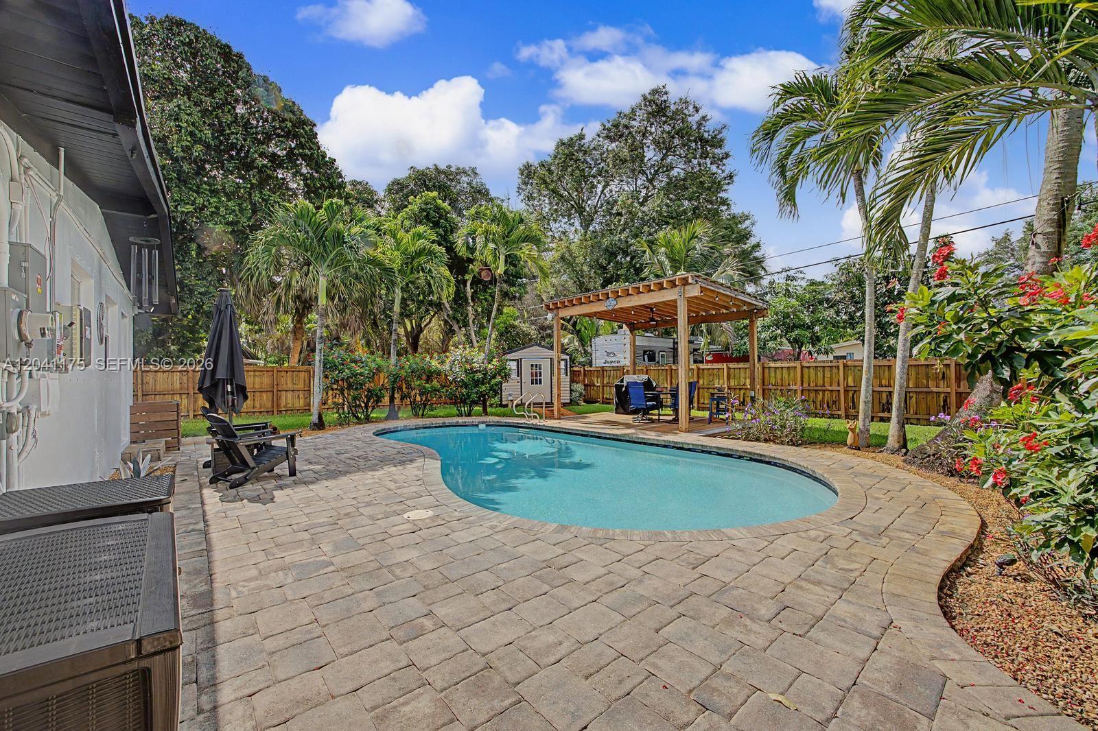 2848 SW 13th Ct, Fort Lauderdale FL 33312