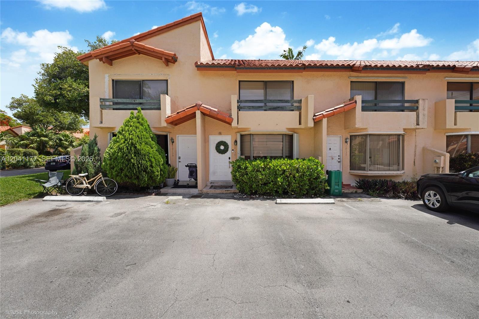 10137 SW 77th Ct, Miami FL 33156