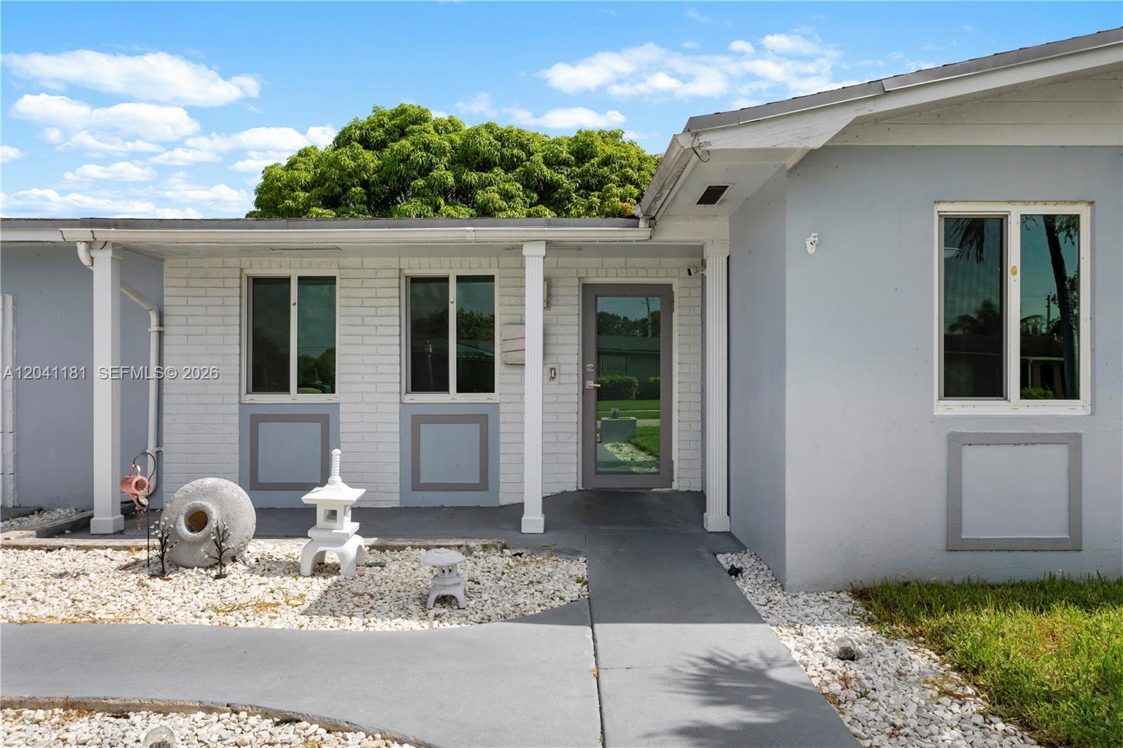 8981 SW 127th Ter, Miami FL 33176 photo 4