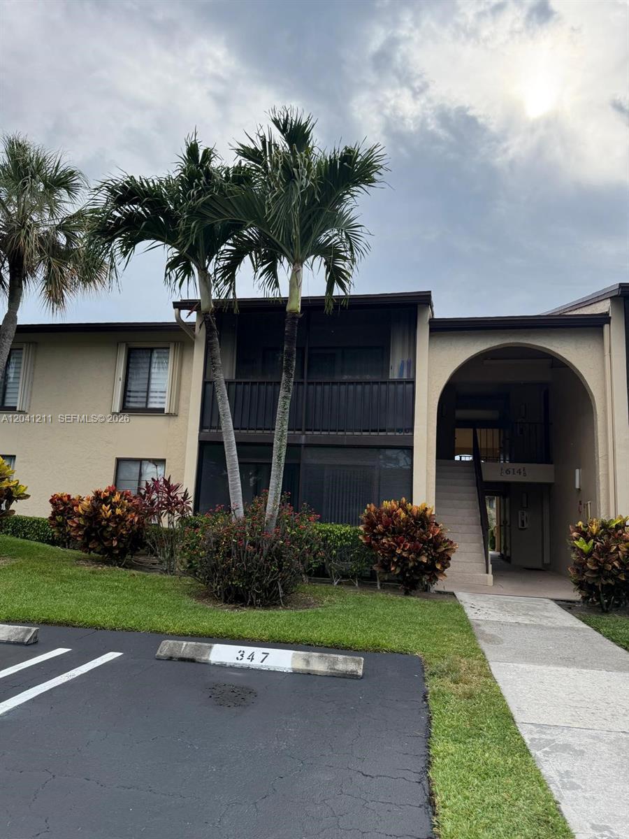 614 Sea Pine Way # C1, Green Acres FL 33415