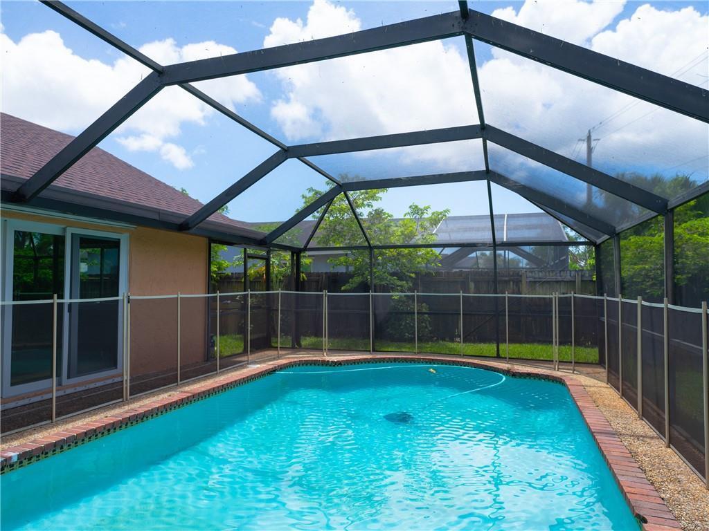 5332 NW 29th Court, Margate FL 33063 photo 2