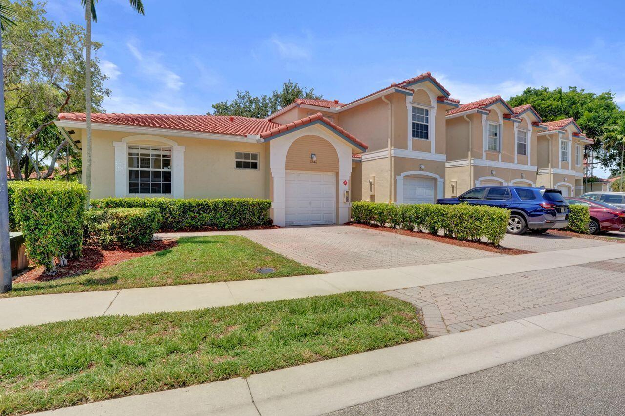 11646 NW 47th Drive, Coral Springs FL 33076 photo 2