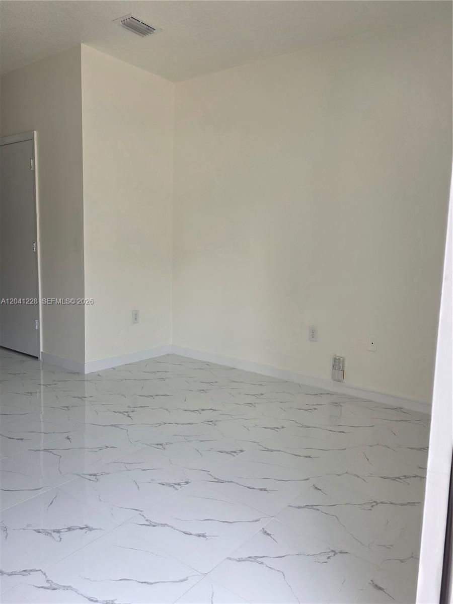 2973 SE 15th Ter, Homestead FL 33035 photo 4