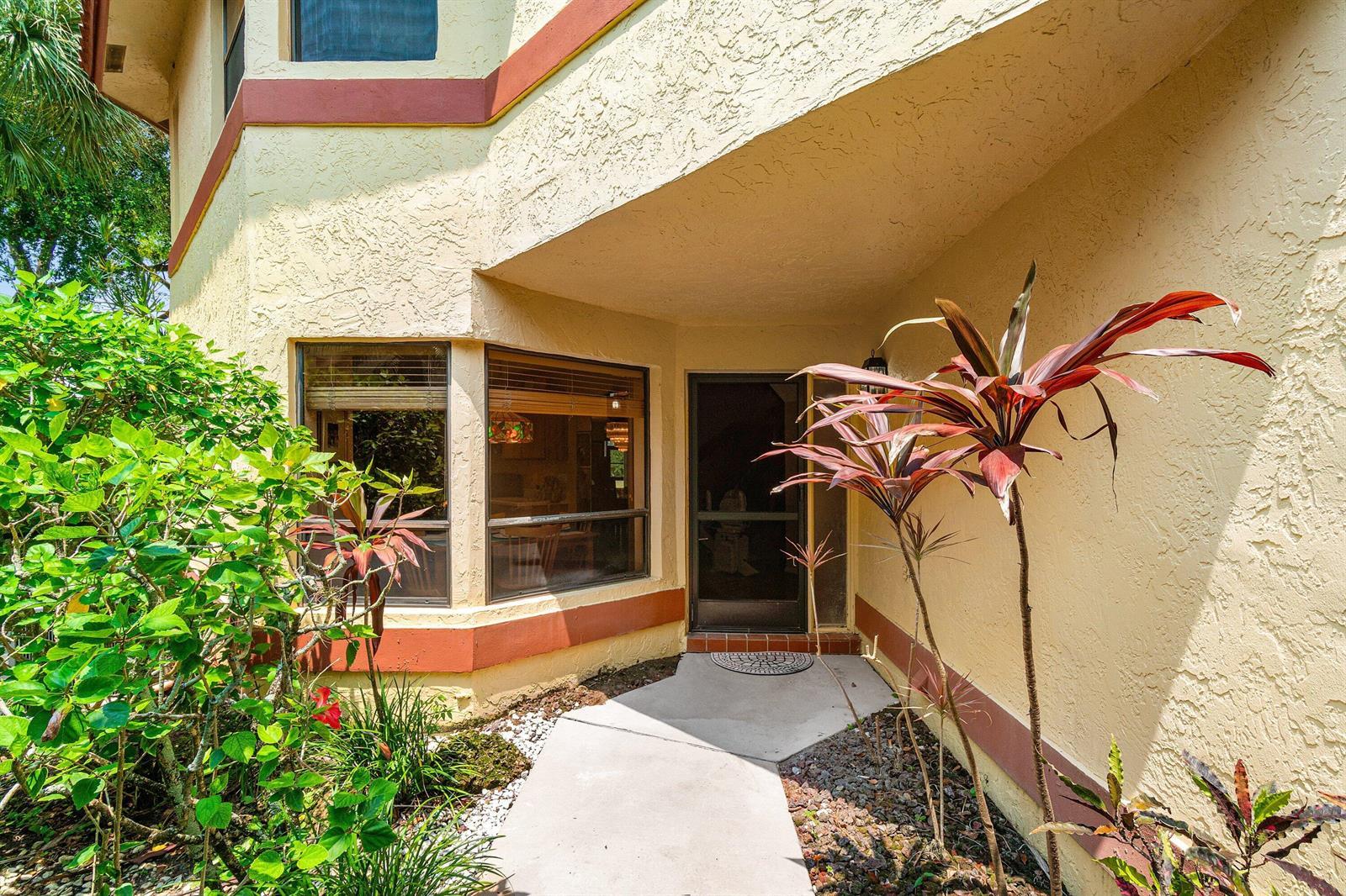 5355 10th Fairway Drive # 1, Delray Beach FL 33484 photo 2