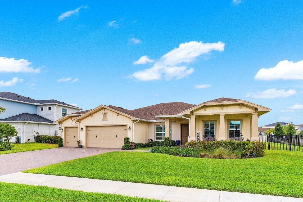 962 Castaway Court, Loxahatchee FL 33470 photo 3