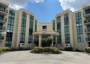 2055 SW 122nd # 219, Miami FL 33175