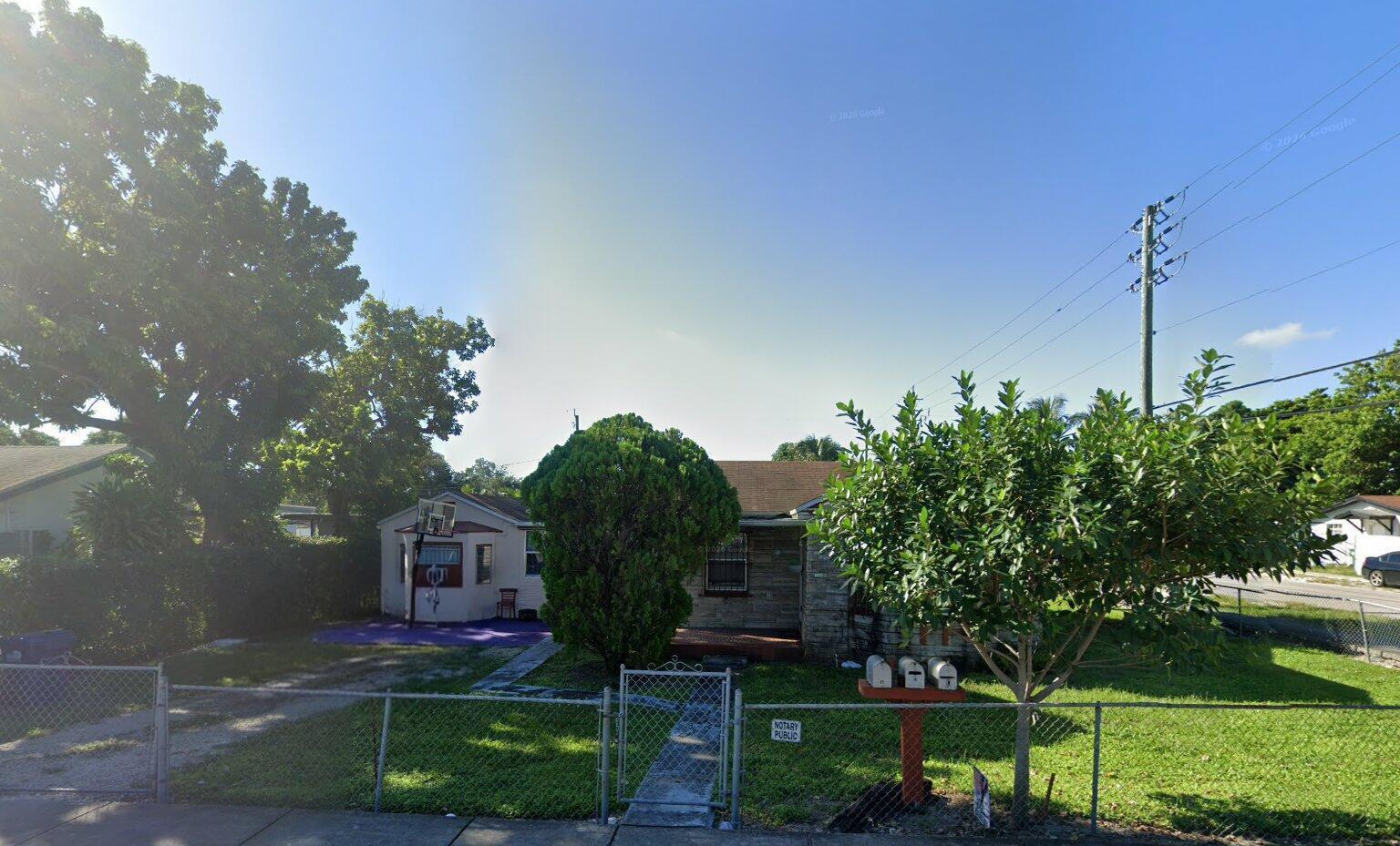 2490 NW 91st Street # c, Miami FL 33147 photo 3