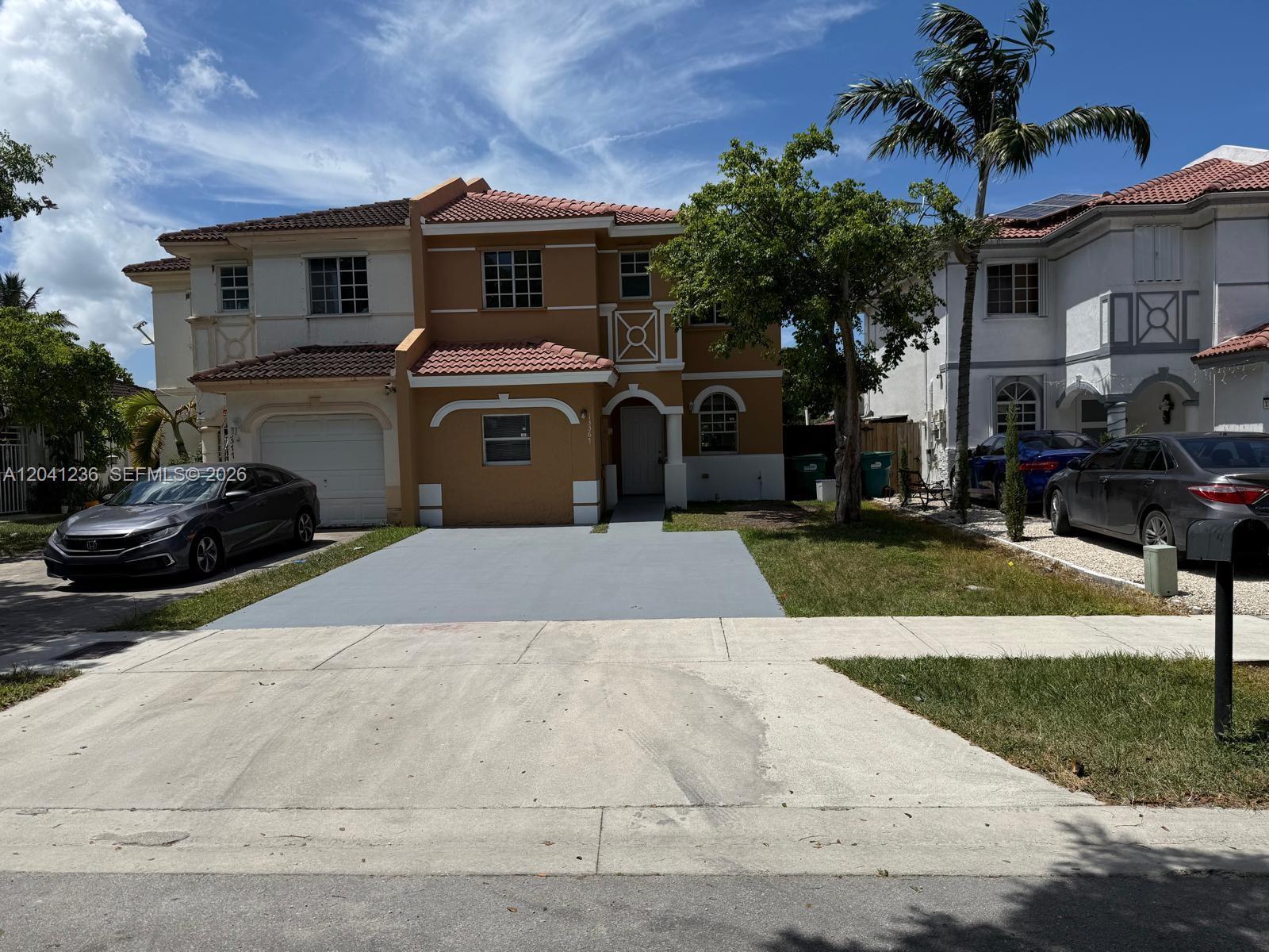 13567 SW 264th Ter, Homestead FL 33032 photo 2