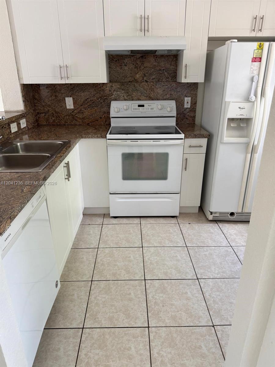 13567 SW 264th Ter, Homestead FL 33032 photo 5