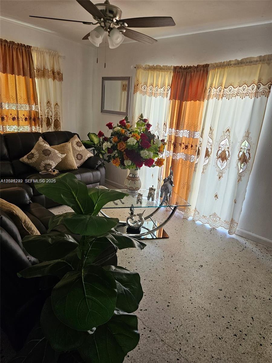1434 NW 2nd St # 5, Miami FL 33125 photo 5
