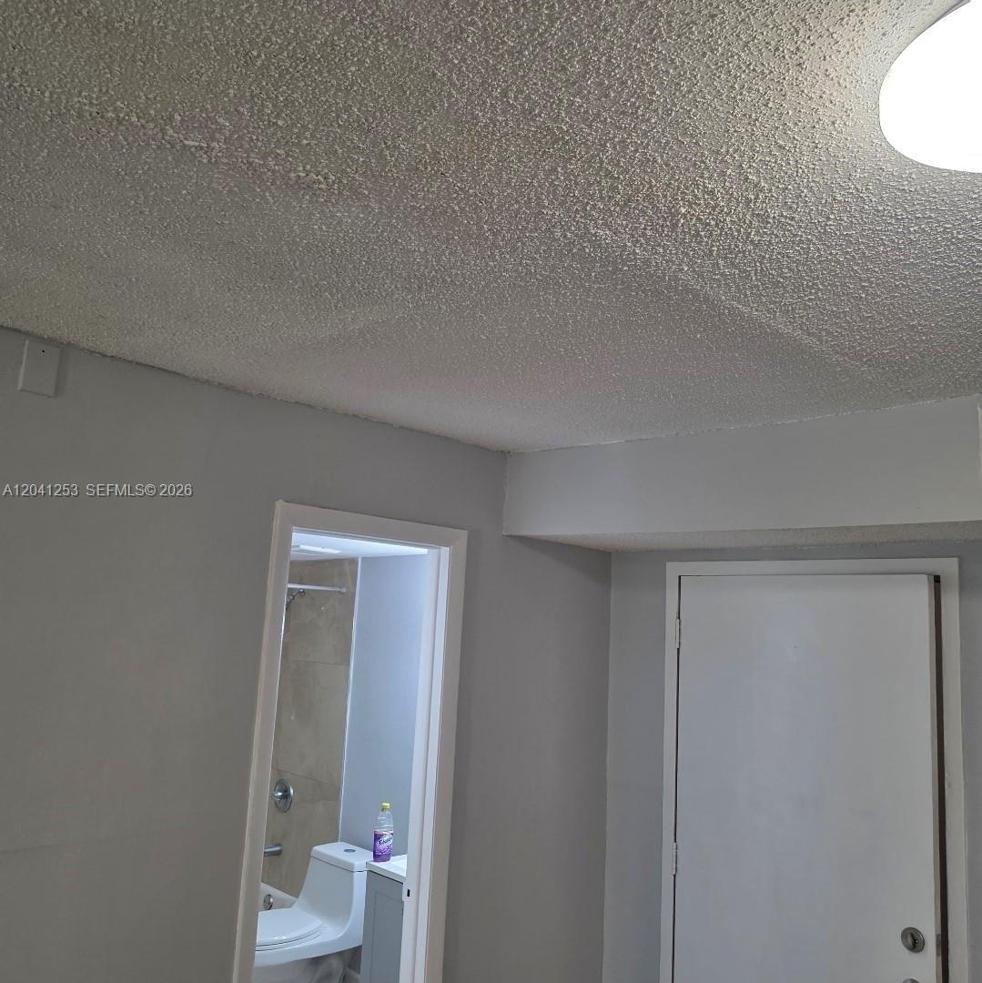 4721 NW 7th St # 12, Miami FL 33126 photo 4