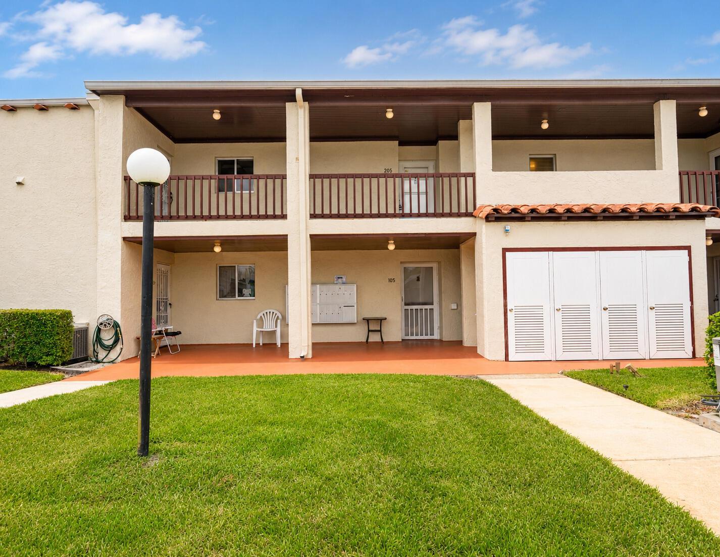 2601 Boundbrook Boulevard # 205, Palm Springs FL 33406 photo 4